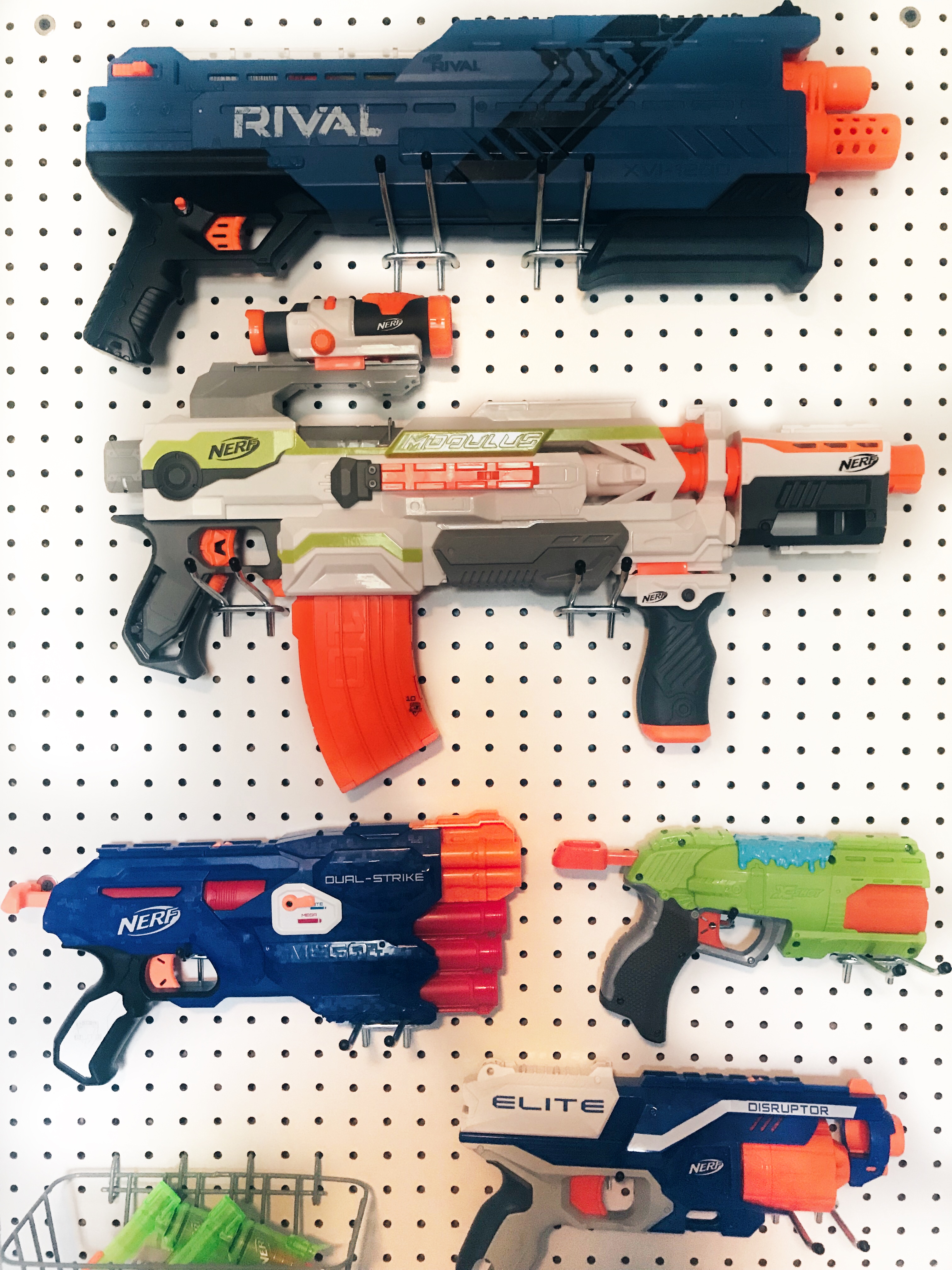 Diy Nerf Gun Wall Rack : Pin On Nerf Wall / Despite my best efforts to keep them contained in various outdoor storage benches and.
